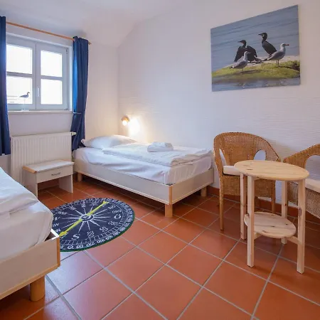 Rugana - Komfort Mit 2 Schlafzimmern Und Terrasse D02 Dranske