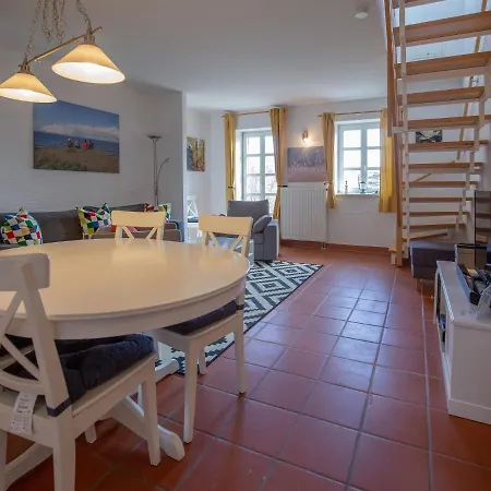 Rugana - Komfort Mit 2 Schlafzimmern Und Terrasse D02 Daire Dranske